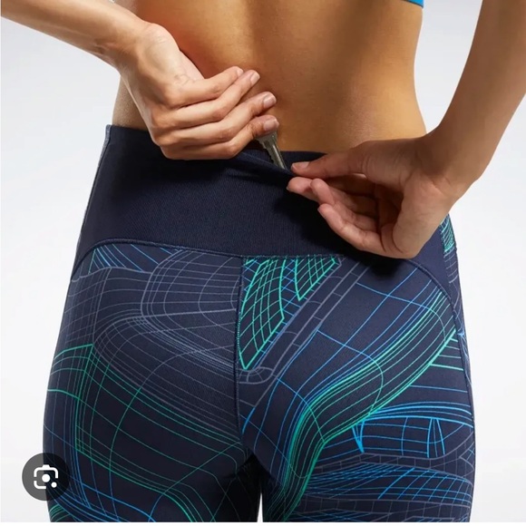 2/$30 Reebok Tights, Leggings, Yoga, Lux Performance Tight, Speedwick - Picture 5 of 16